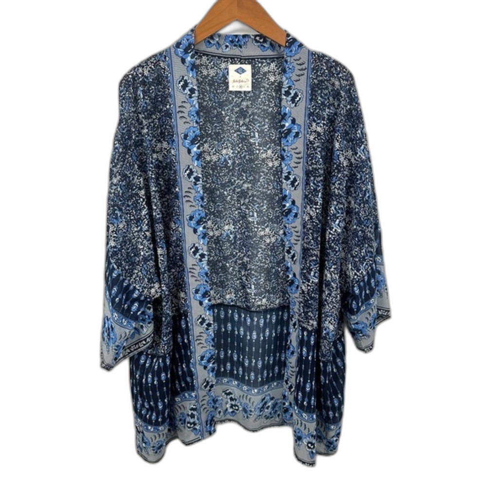 Sadie Robertson Navy Blue Floral Boho Kimono Size Medium Summer Vacation